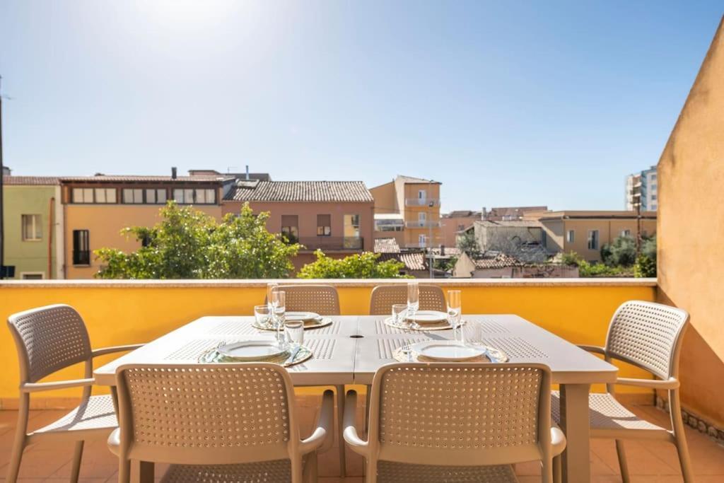 Dimoras Bellissimo Appartamento Centrocitta Olbia Luaran gambar